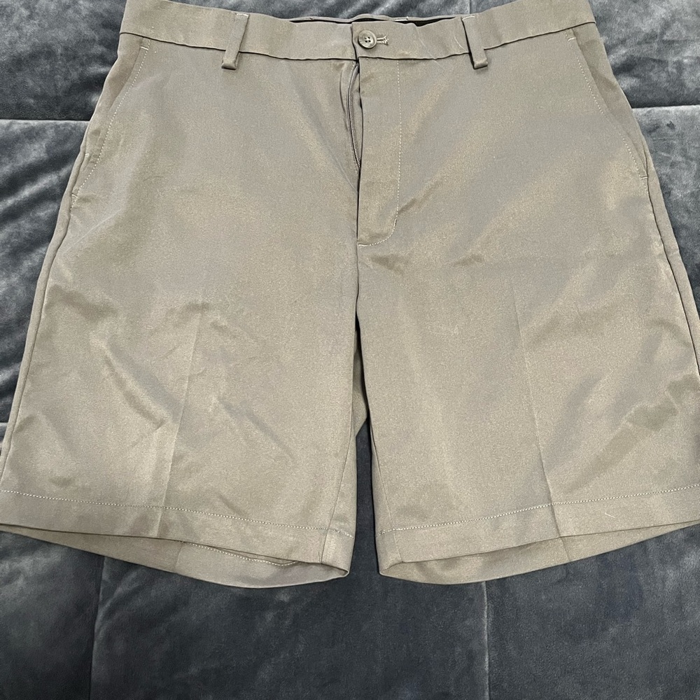 Golf shorts